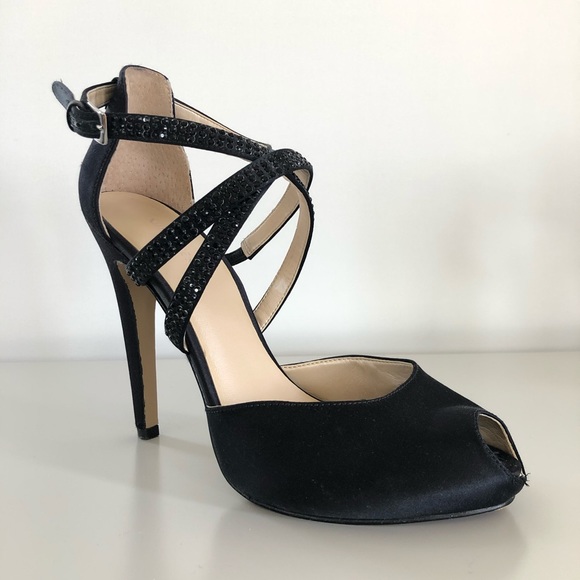 Nine West Satin Peep Toe Heel - Picture 3 of 4